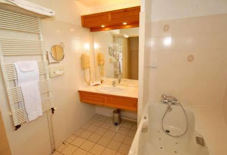 Hotel La Chaum'Yerres Chaumes-en-Brie Exterior foto